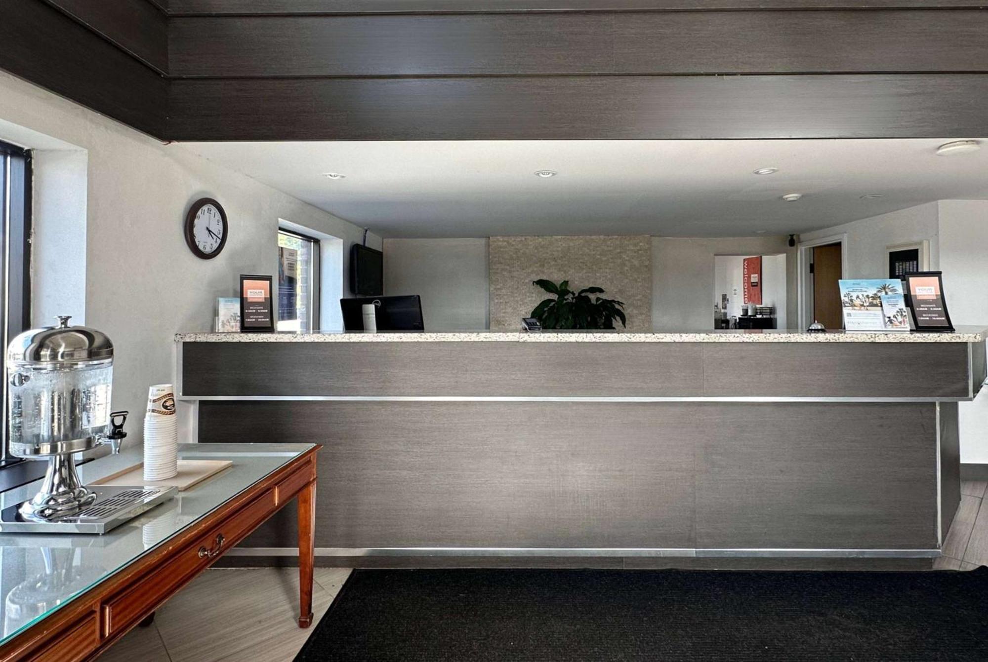 Travelodge By Wyndham וולאנד מראה חיצוני תמונה