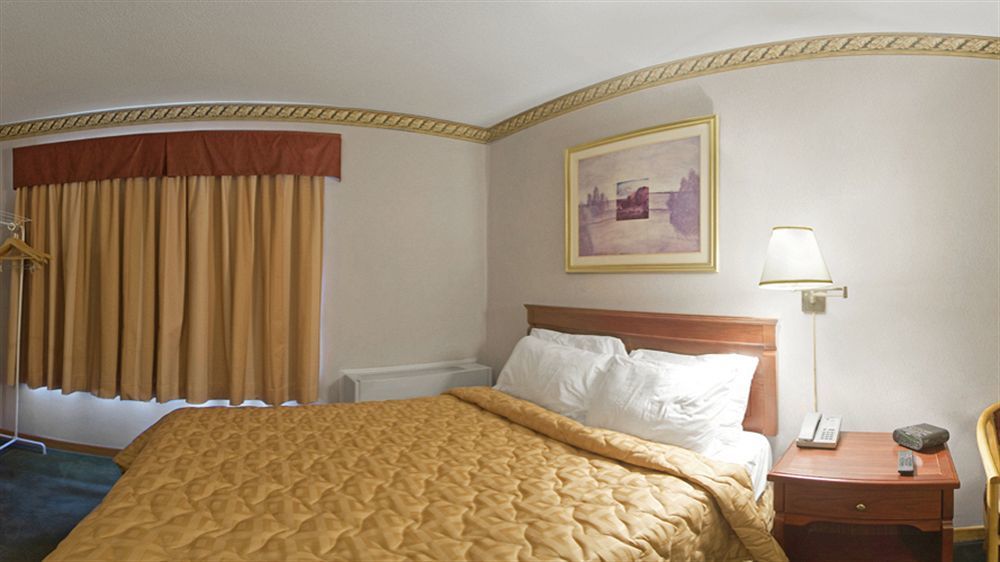 Travelodge By Wyndham וולאנד מראה חיצוני תמונה